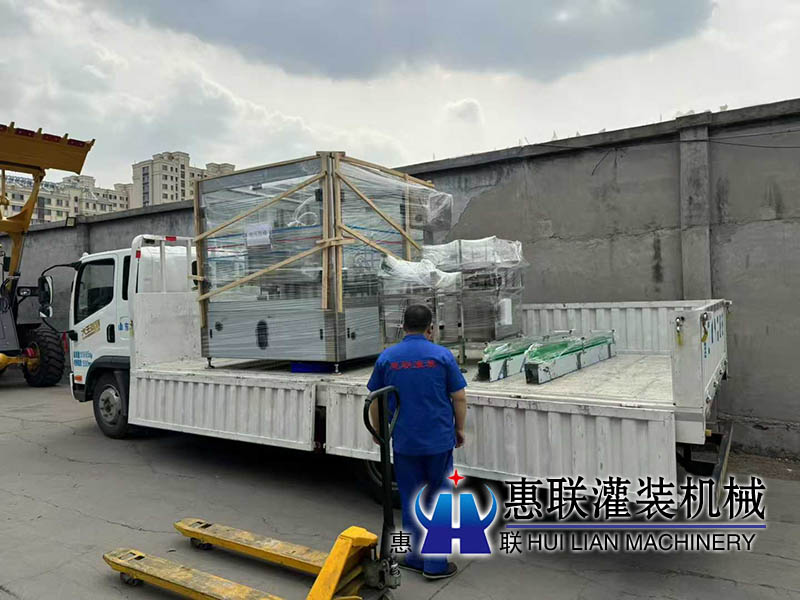 廣口瓶全自動(dòng)沖瓶機(jī)發(fā)車(chē)安徽